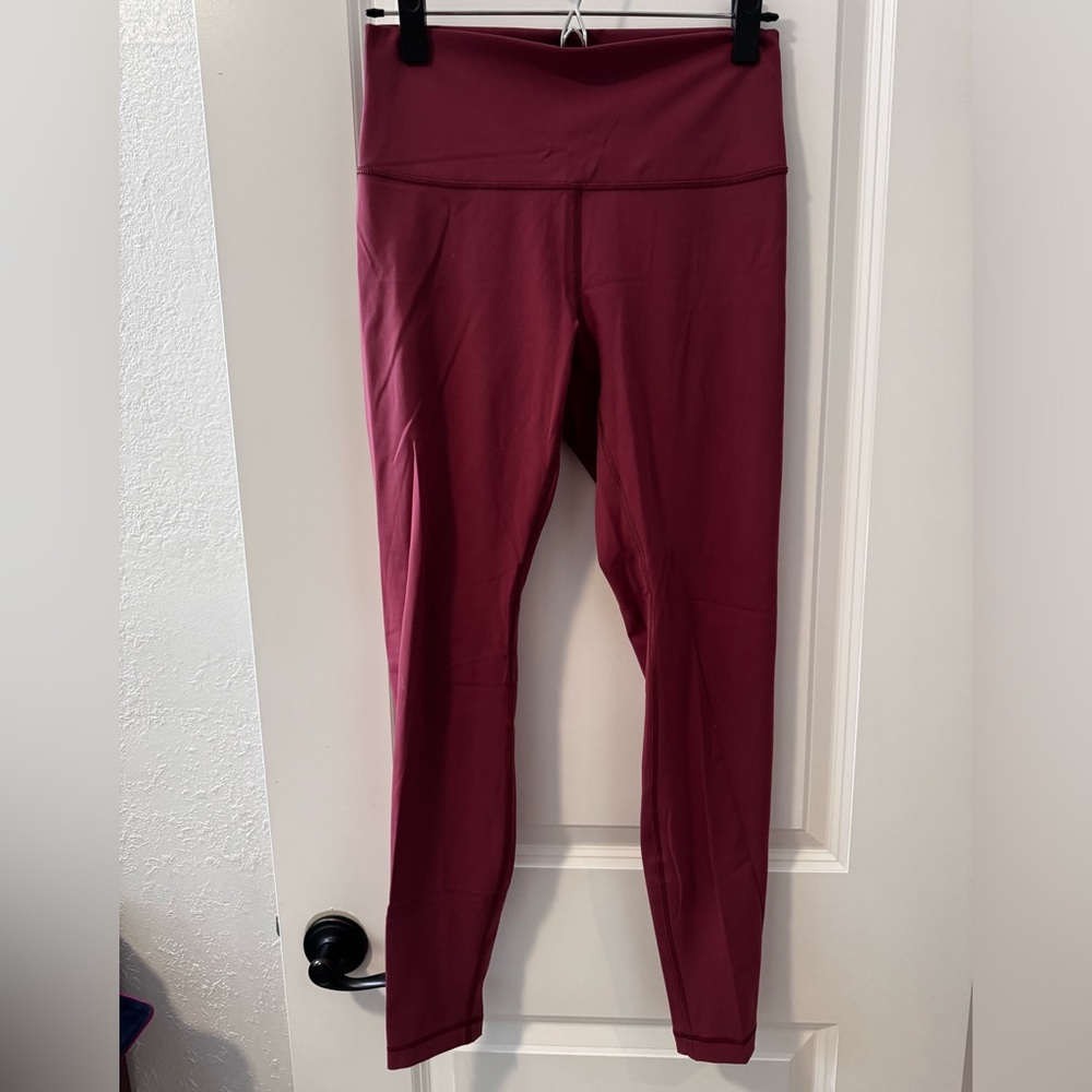 Lululemon raspberry colored wunder under leggings